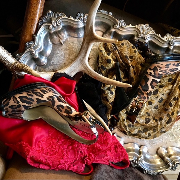 Guess Sexy Peep Toe Sling Back Heel Stilettos - Picture 7 of 8